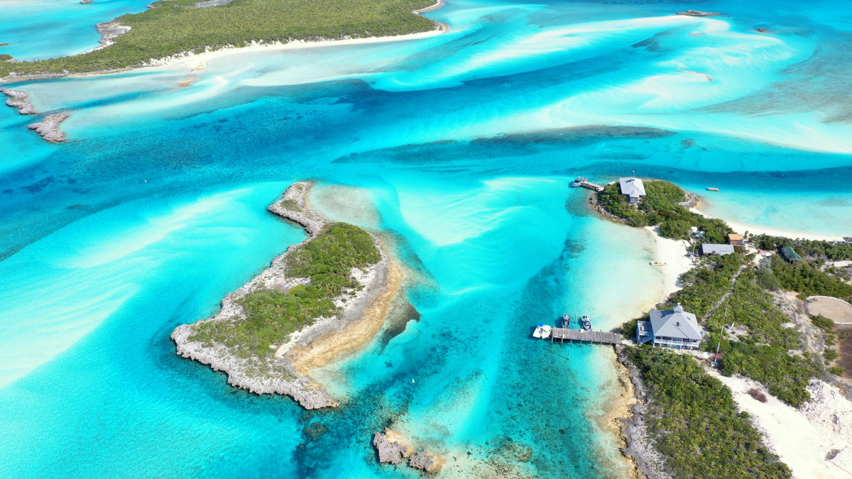 Bahamas Yacht Charter Guide: Islands, Routes & Top Stops