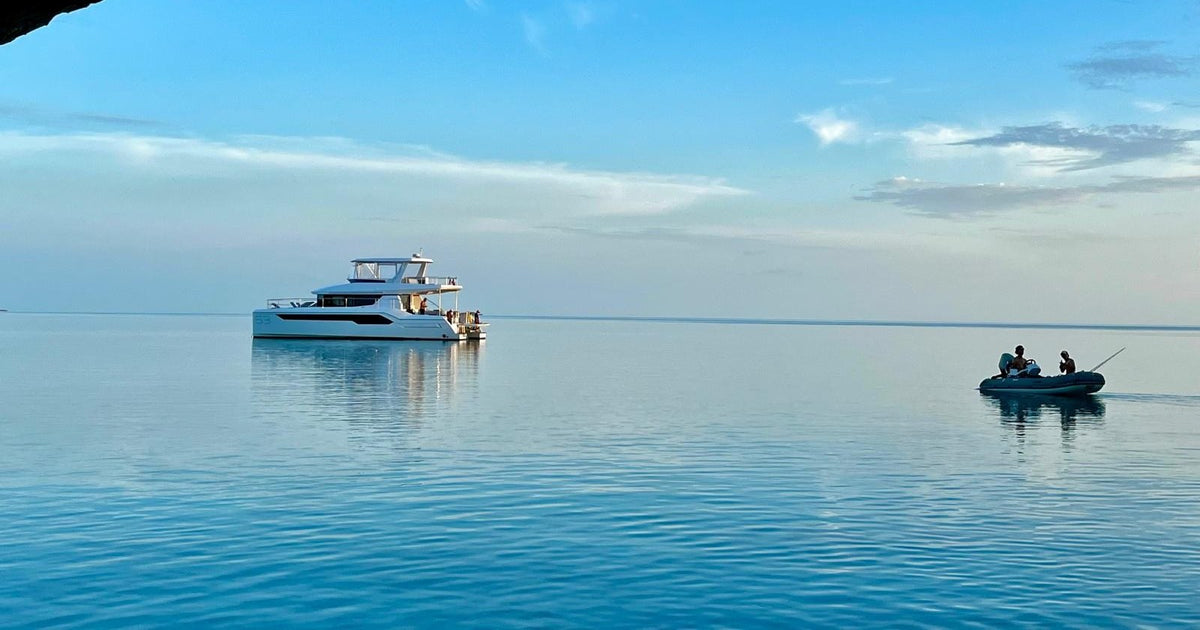 Catamaran à moteur Leopard de 53 pieds | BruSea