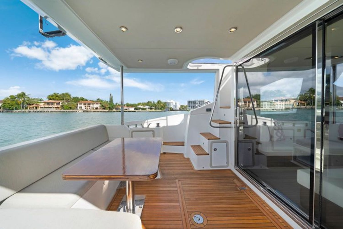 Azimut 50 pieds | Kilauea