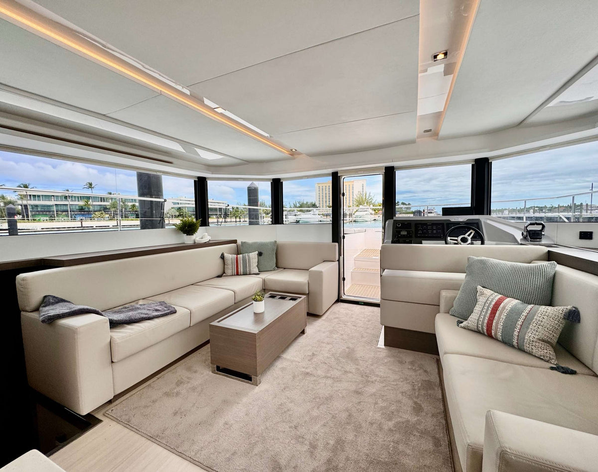 Catamaran à moteur Leopard de 53 pieds | BruSea