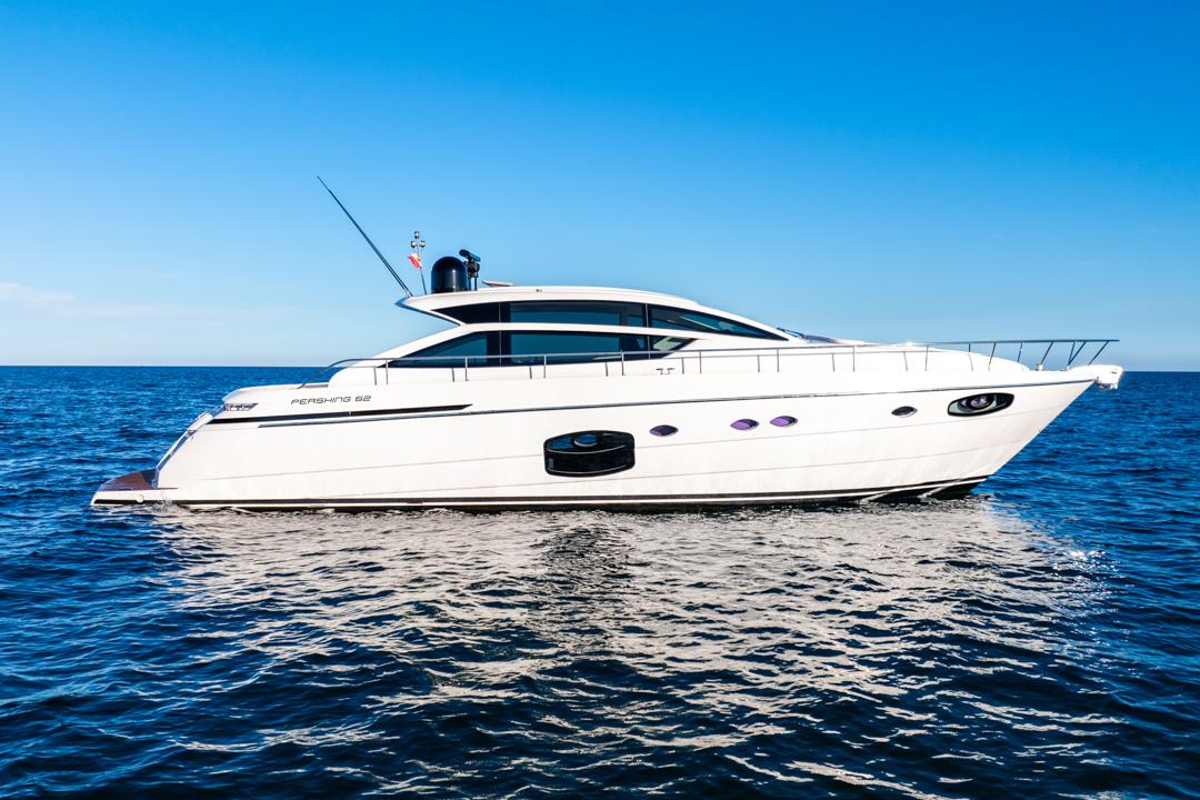 62ft Pershing | Sea Suite