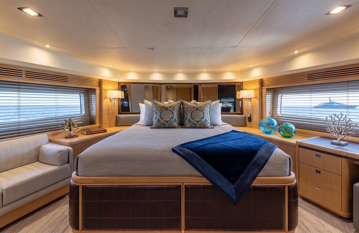 100ft Princess | No Curfew