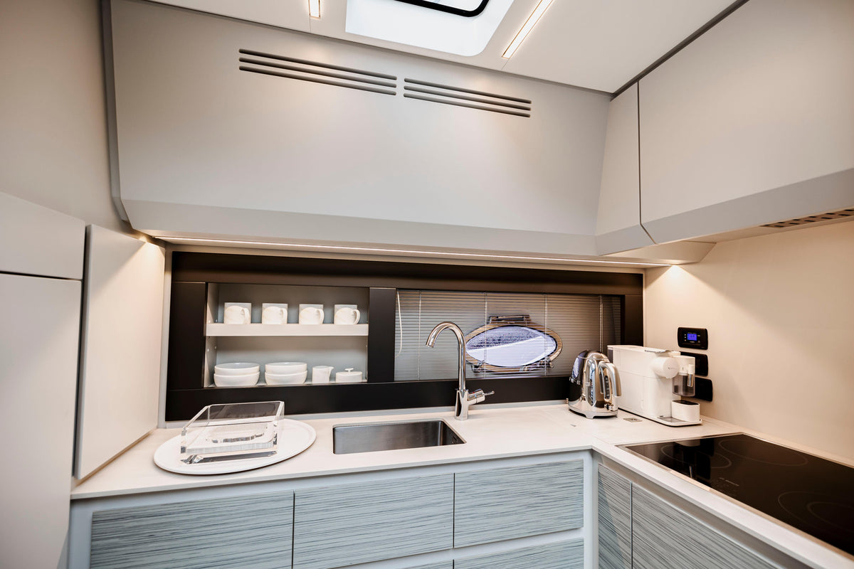 62ft Pershing | Sea Suite