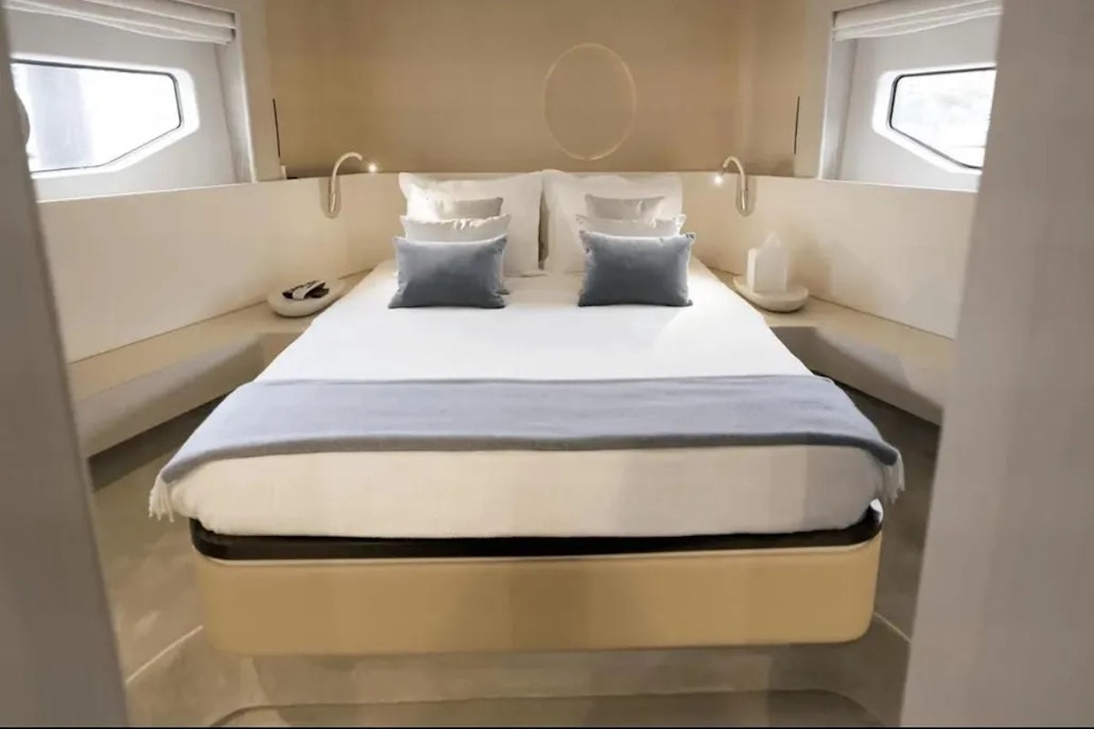 Azimut 70 pieds | Spysea