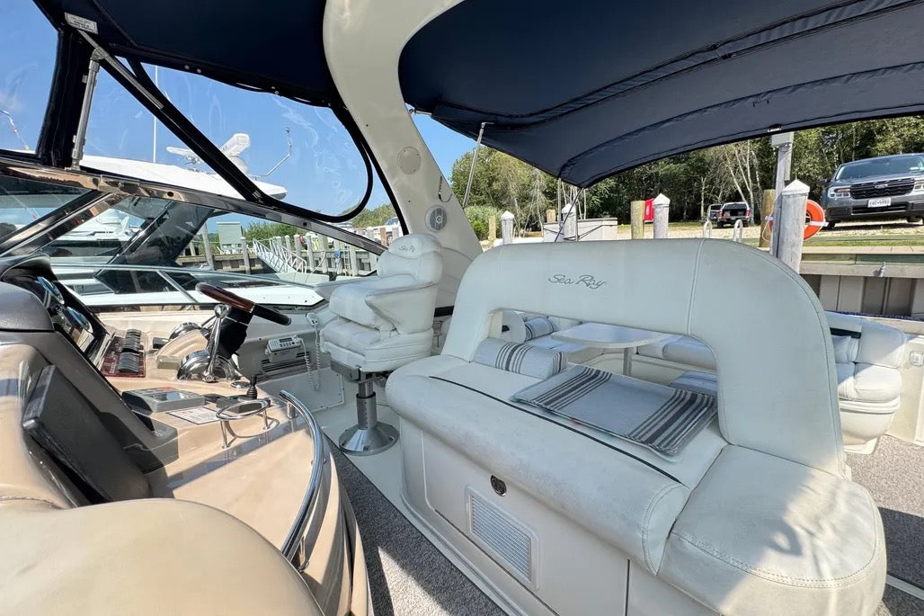 SeaRay de 46 pieds | Grand Admiral