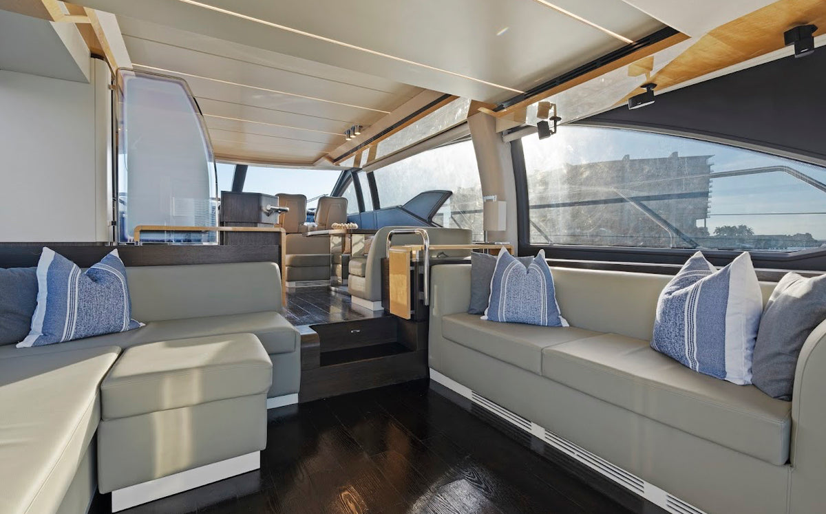 Paragon saloon sofas with wraparound windows and the lower helm forward